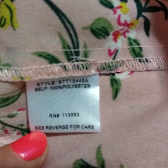 Tank top - Picture 6 of 6